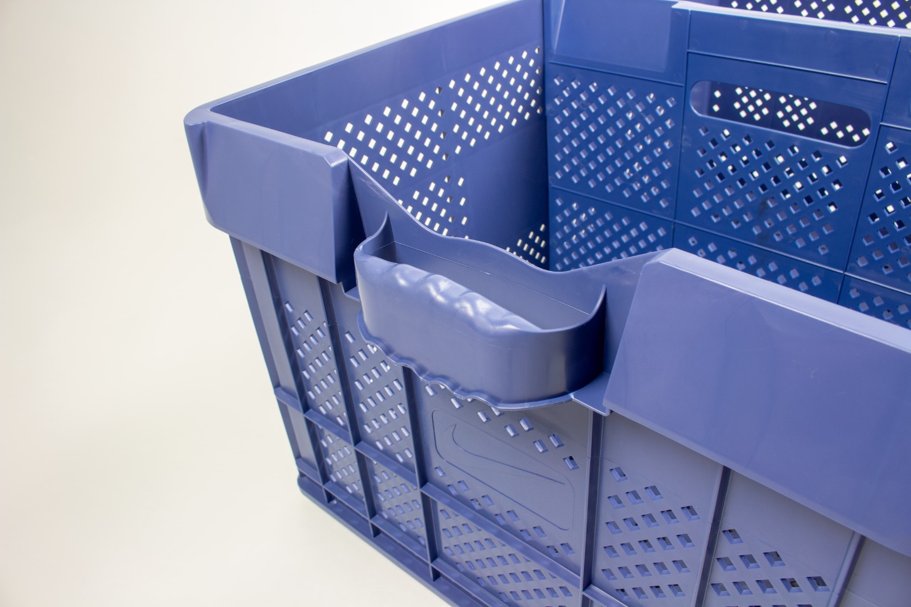 kunststof bak magazijn